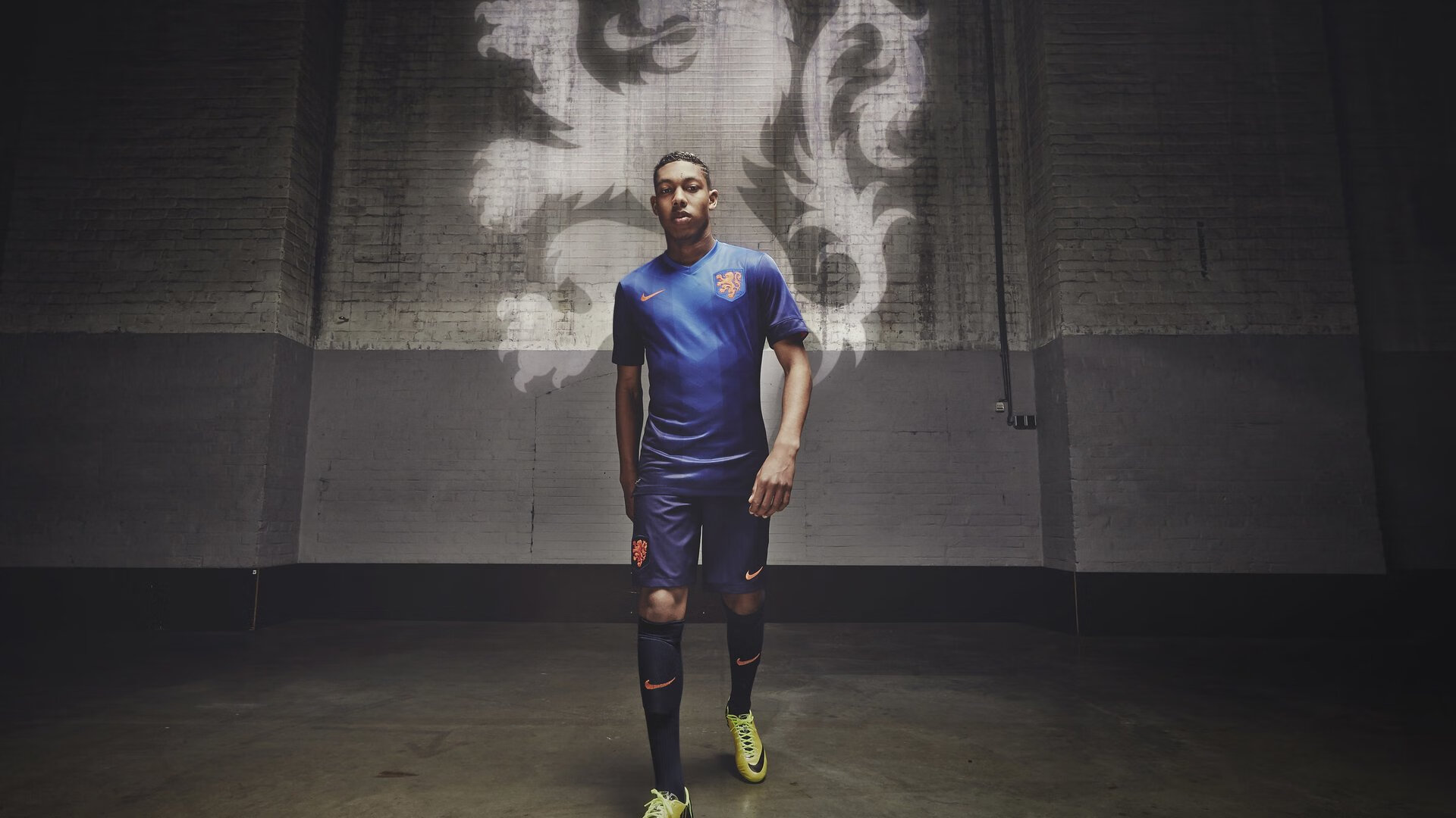 开云权威入口-_战术分析：比赛中的变化与创新_，比赛战略